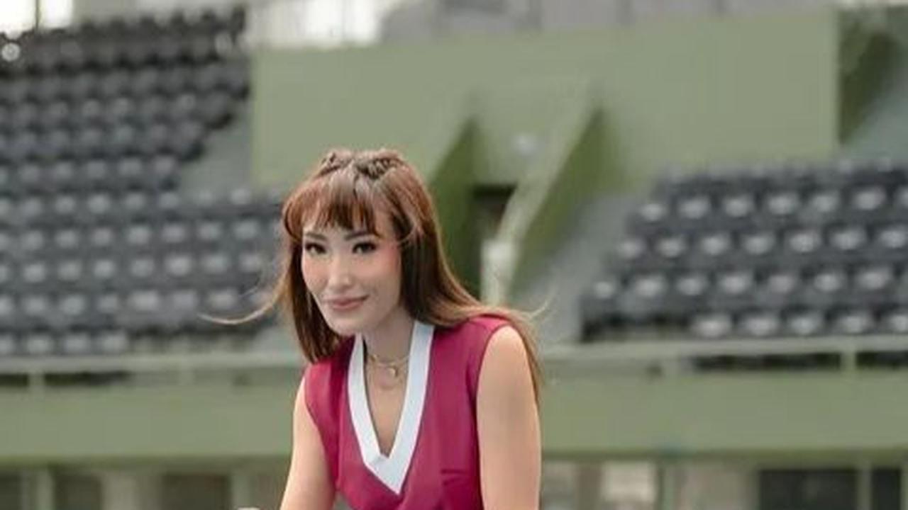 1. Ayu Dewi