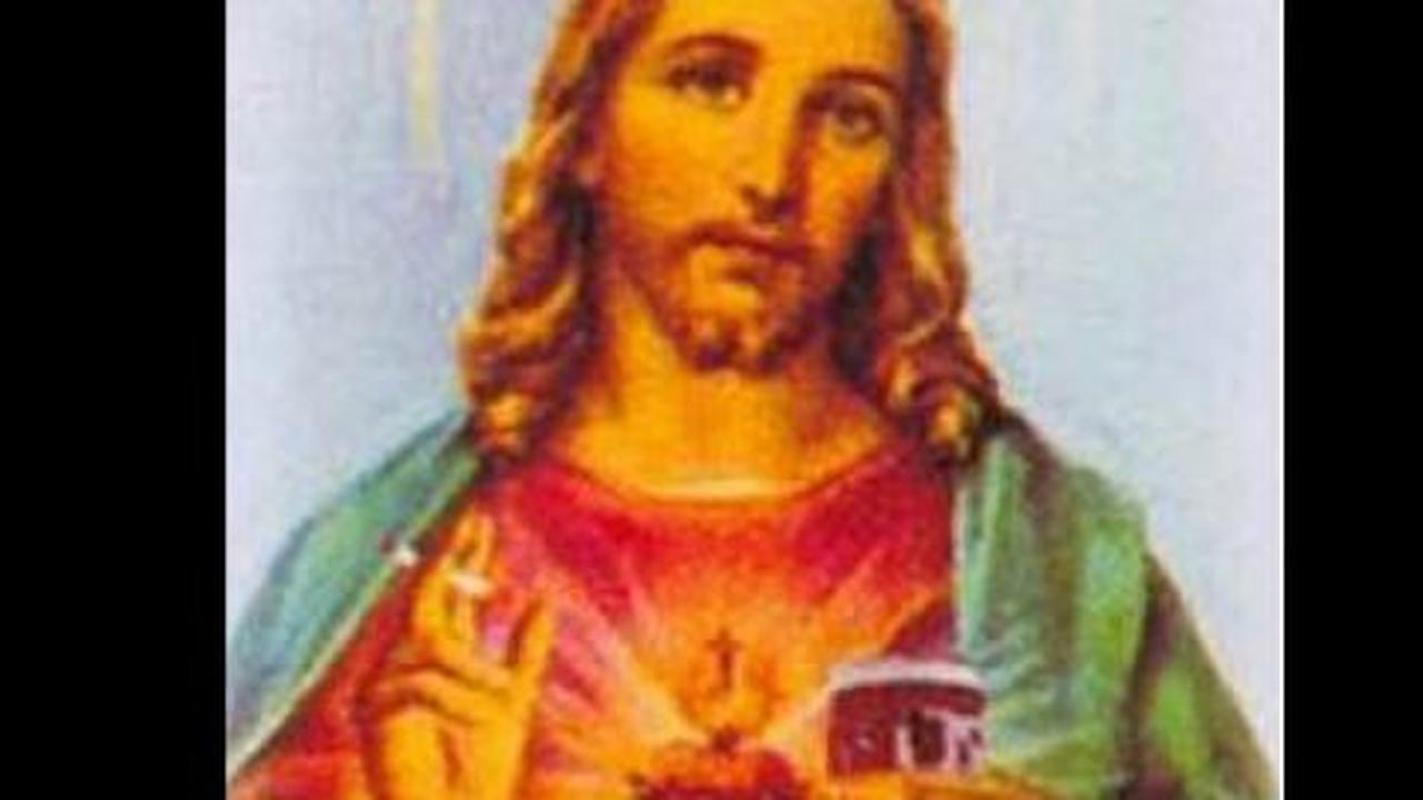 Kalender Yesus merokok dan tenggak bir beredar di India