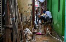 11 RT di Jakbar dan Jakut Masih Tergenang Air Imbas Hujan Deras