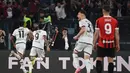 Bologna sukses memecah kebuntuan di menit ke-53. Menerima bola liar di kotak penalti, Dan Ndoye melepas tendangan terukur yang gagal dibendung penjaga gawang AC Milan, Mike Maignan. Bologna unggul 1-0 atas AC Milan. Keunggulan Bologna bertahan hingga akhir pertandingan. (Isabella BONOTTO/AFP)