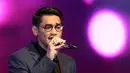 Ribuan foto tersimpan dalam ponsel Afgansyah Reza dari hasil jepretan selfie. Sebagai selebriti, ia sering mengabadikan berbagai kegiataannya untuk menyapa para penggemarnya. (Deki Prayoga/Bintang.com)