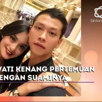 Kisah cinta Ririn Ekawati dan Fery Wijaya berawal dari pertemanan.