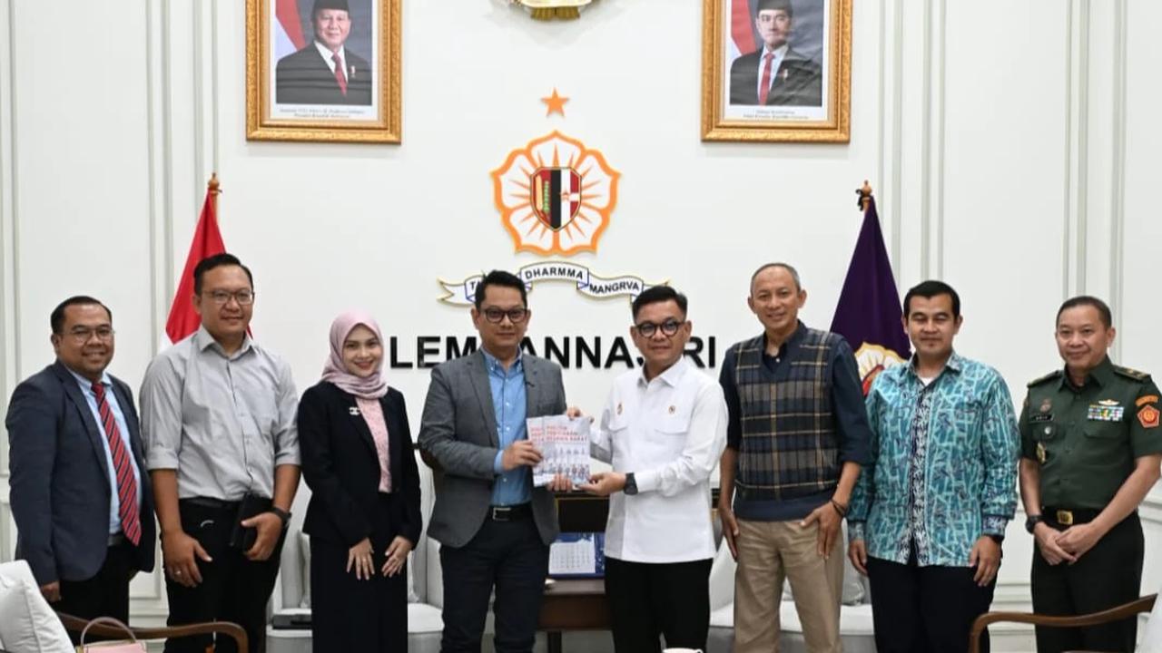 KPID Jabar Paparkan Riset Media Habit Gen Z ke Gubernur Lemhannas