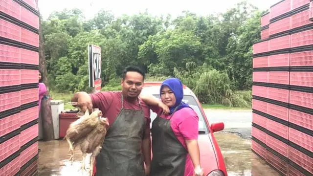 Istri Hadiahkan Mobil Untuk Suaminya 2