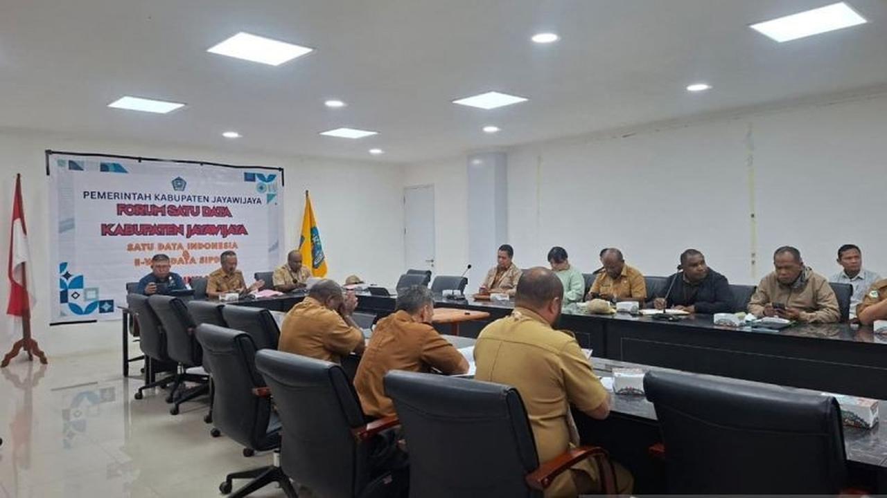 Jakarta Barat Raih Penghargaan Nasional atas Capaian Perekaman e-KTP Tertinggi