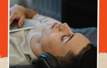 Ternyata Mendengarkan Musik Saat Tidur Bisa Berikan Ketenangan, Bongkar Manfaat Lainnya Yuk!