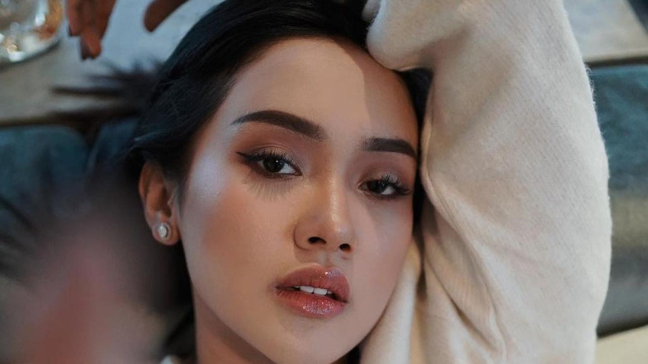 Bikin Salut, Perjuangan Pedangdut dari Hidup Susah Menuju Kesuksesan