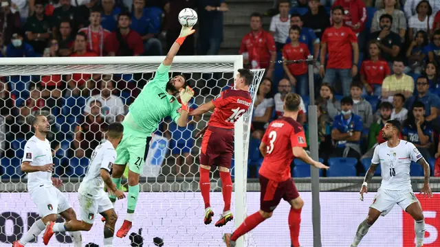 Foto: Yann Sommer Cemerlang, Italia Gagal Taklukkan Swiss dalam Laga Kualifikasi Piala Dunia 2022