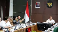 Menko PMK Muhadjir Effendy memimpin Rapat Tingkat Menteri membahas Tindak Lanjut Perpres Nomor 75 Tahun 2019 di Kantor Kemenko PMK, Jakarta pada Senin (6/1/2020). (Dok Kementerian Koordinator Bidang Pembangunan Manusia dan Kebudayaan)