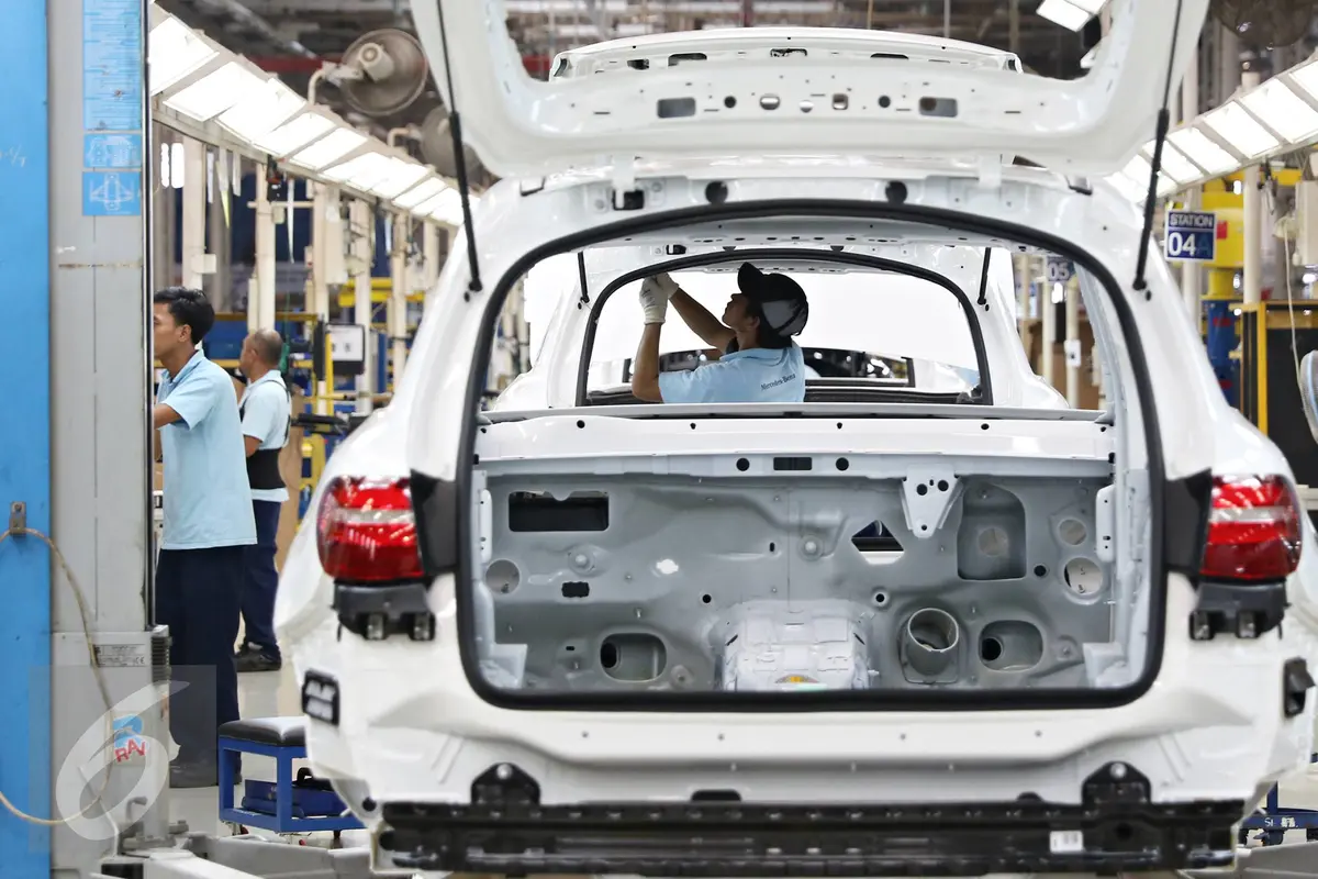 20160524-Melihat Perakitan Mercedes Benz GLC di Pabrik Wanaherang Bogor