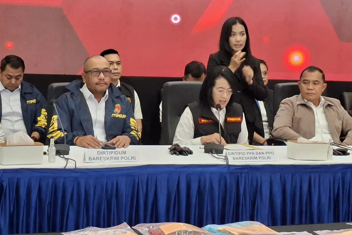 Direktorat Tindak Pidana Perempuan dan Anak (Dittipid PPA) Bareskrim Polri menetapkan 12 orang tersangka dengan modus penjualan bayi.
