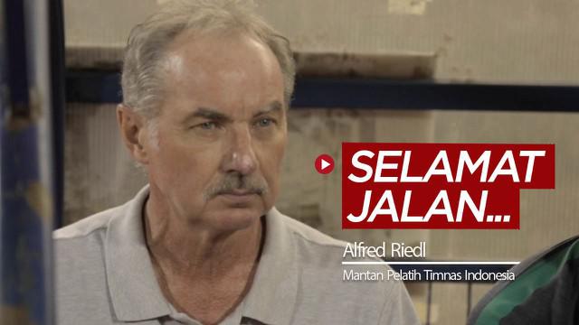 Berita video berita duka Alfred Riedl, pelatih yang nyaris membawa Timnas Indonesia juara Piala AFF dua kali, meninggal dunia pada usia 70 tahun, Selasas (8/9/2020).