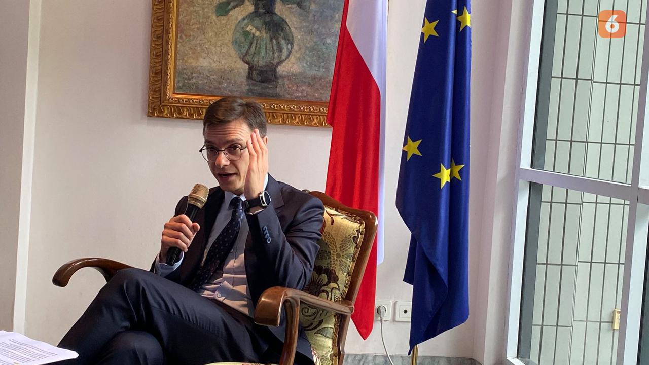 Menurut Kuasa Usaha Ad Interim Kedutaan Besar Polandia Untuk Indonesia Maciej Tumulec, undangan ini telah disampaikan oleh pihak kedubes kepada Menlu Sugiono (Liputan6.com/Teddy Tri Setio Berty).