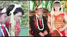 Poster berukuran sedang pun dipasang di belakang pelaminan dengan bertuliskan 'Tasyakuran Bersatunya Ratu Airin Karla dan Dumani'.