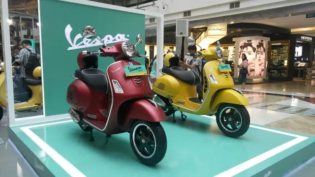 Vespa GTS