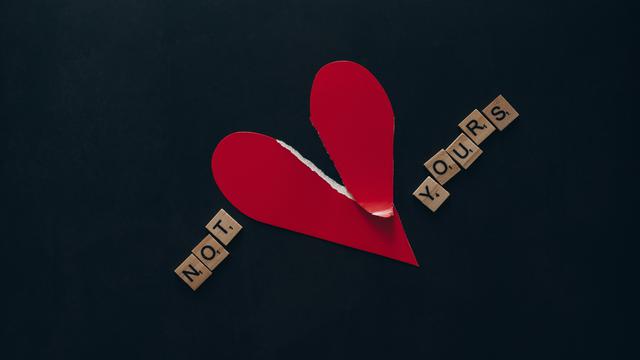 Ilustrasi hati yang luka