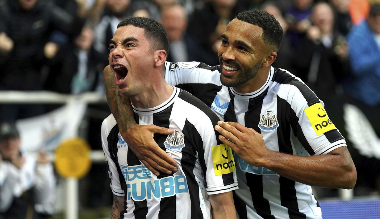 Newcastle berhasil tampil mengagumkan di Liga Inggris musim 2022/2023. The Magpies kini berhasil menempati urutan keempat klasemen dengan raihan 24 poin. Catatan itu tentunya tak lepas dari penampilan mengagumkan para pemain asuhan Eddie Howe. Berikut 5 pemain yang jadi kunci sukses penampilan impresif Newcastle di Liga Inggris. (AP/PA/Owen Humphreys)