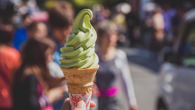 Ilustrasi Es Krim Matcha