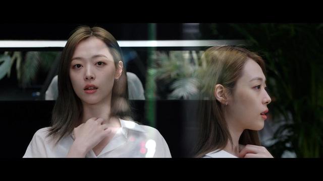 Persona: Sulli. (Fot: Instagram/ mysticstory.official)