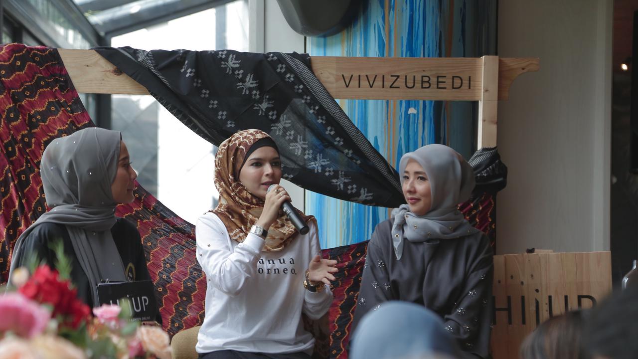 Vivi Zubedi ke New York Fashion Week