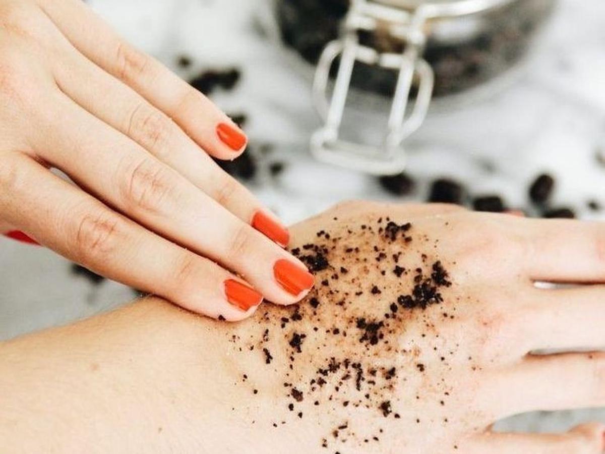 Kombinasi Scrub dan Bahan Pencerah untuk Kulit Cerah Maksimal