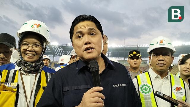 FOTO Erick Thohir Meninjau Stadion Si Jalak Harupat