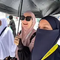 Bertemu Tya Ariestya Usai Haji, Irish Bella Curhat Sedang Promil Alami