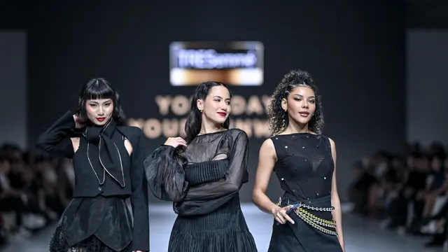 Tak Cuma Busana, Jakarta Fashion Week 2025 Hadirkan Tren Gaya Rambut untuk Travelling, Ngantor, hingga Hangout