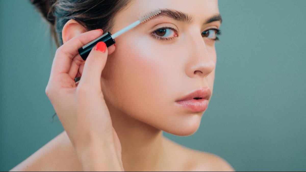 Alis Auto Cetar, Ini Browcara Terbaik yang Bikin Makeup Makin On Point