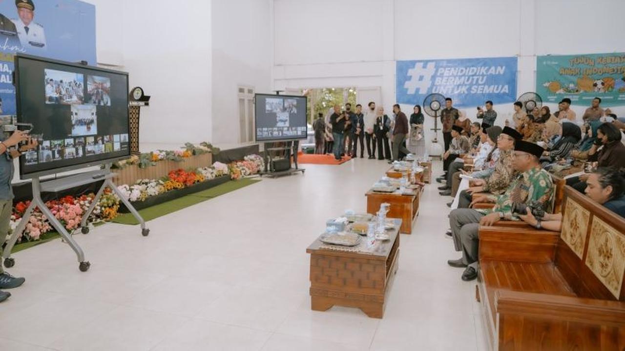 Mendikdasmen Puji Sukses Digitalisasi Pendidikan Maluku Utara di Bawah Gubernur Sherly Tjoanda