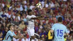 Marcus Rashford (tengah) mencetak tiga gol bagi Manchester United selama tour bulan Juli 2017. Gol Rashford masing-masing ke gawang LA Galaxy dan Manchester City. (AFP/Brendan Smialowski)