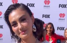 Penampilan Agnes Mo saat Hadiri iHeartRadio Music Awards 2024 di LA, Ada Momen Bocorkan Isi Tas