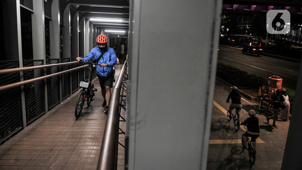 Akhir Pekan Warga Jakarta Jelang PSBB