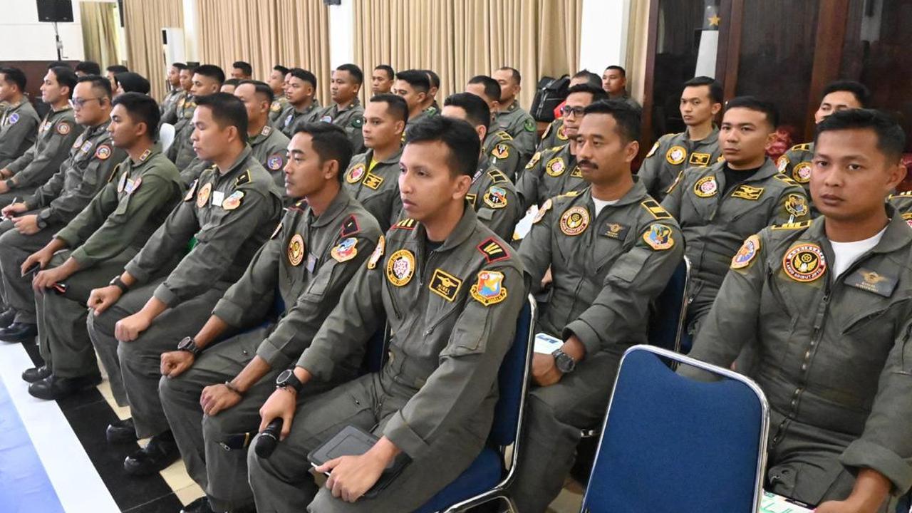 Jelang Flypast HUT Ke-80 TNI Tahun 2025, Kaskoopsudnas Pimpin Tactical Floor Game