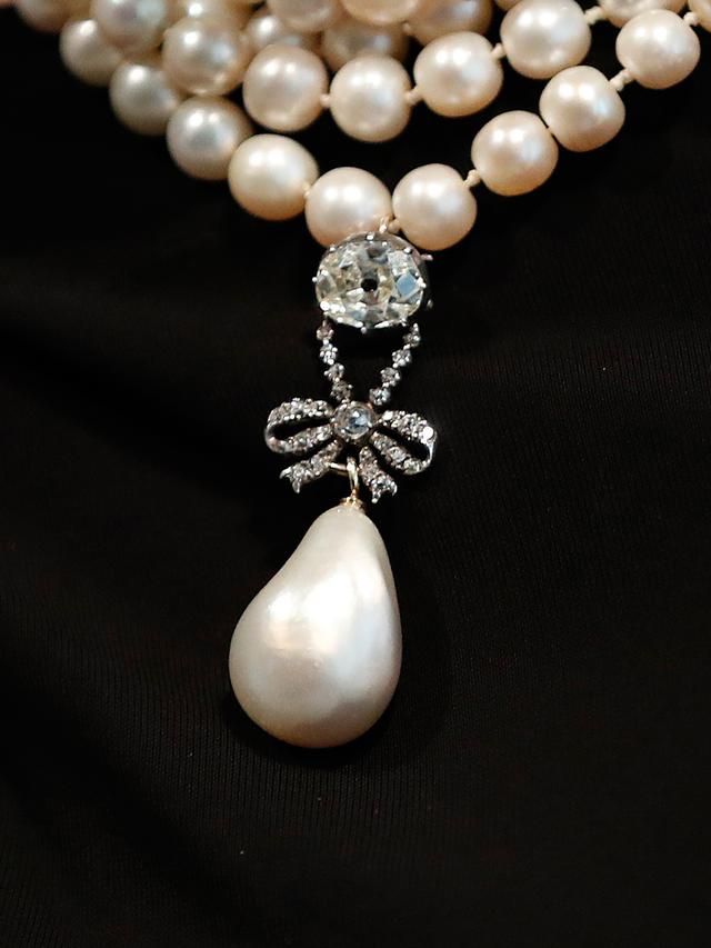 Perhiasan Ratu Marie Antoinette