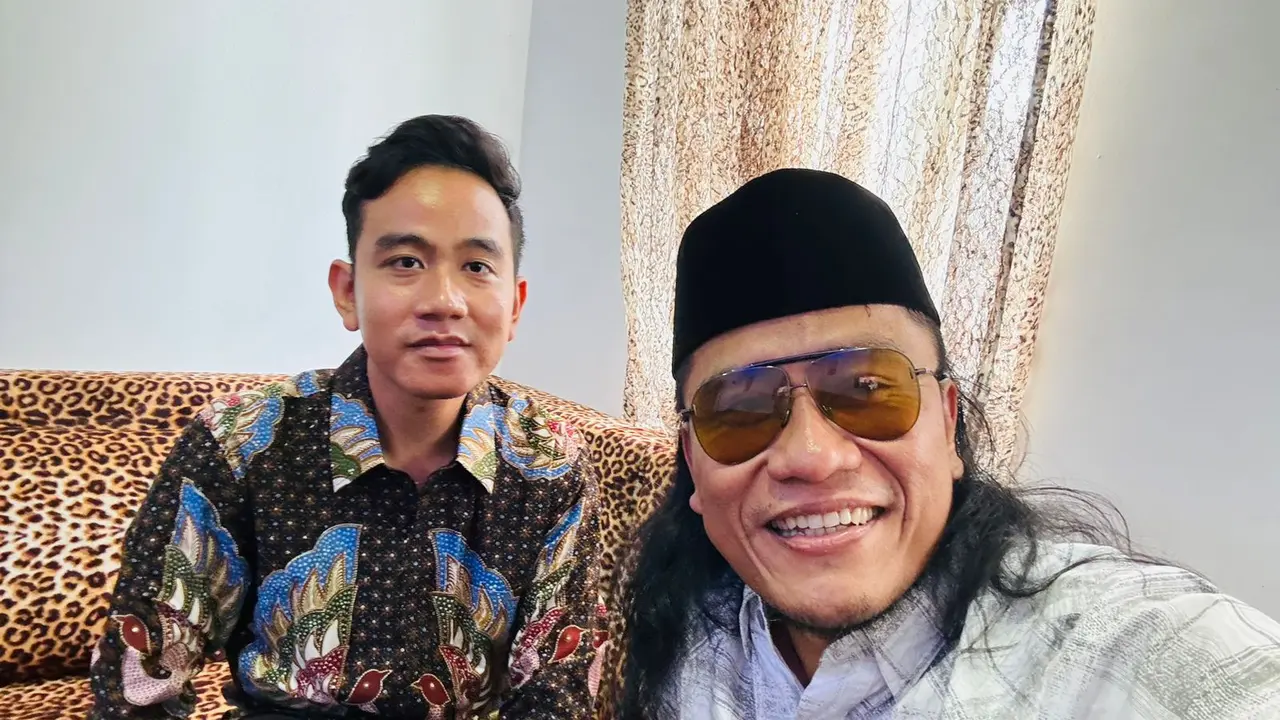 Gibran Bertemu Gus Miftah di Ponpes Ora Aji Yogyakarta