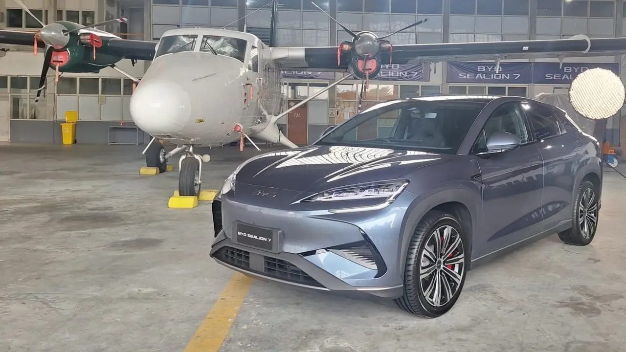 Harganya Beda Tipis, BYD Pastikan Sealion 7 Tak Ganggu Pasar Seal (Arief A/Liputan6.com)