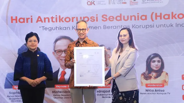 Ketua Dewan Komisioner OJK Mahendra Siregar dalam acara Hari Antikorupsi Sedunia (Hakordia) Tahun 2024. (Foto: OJK)