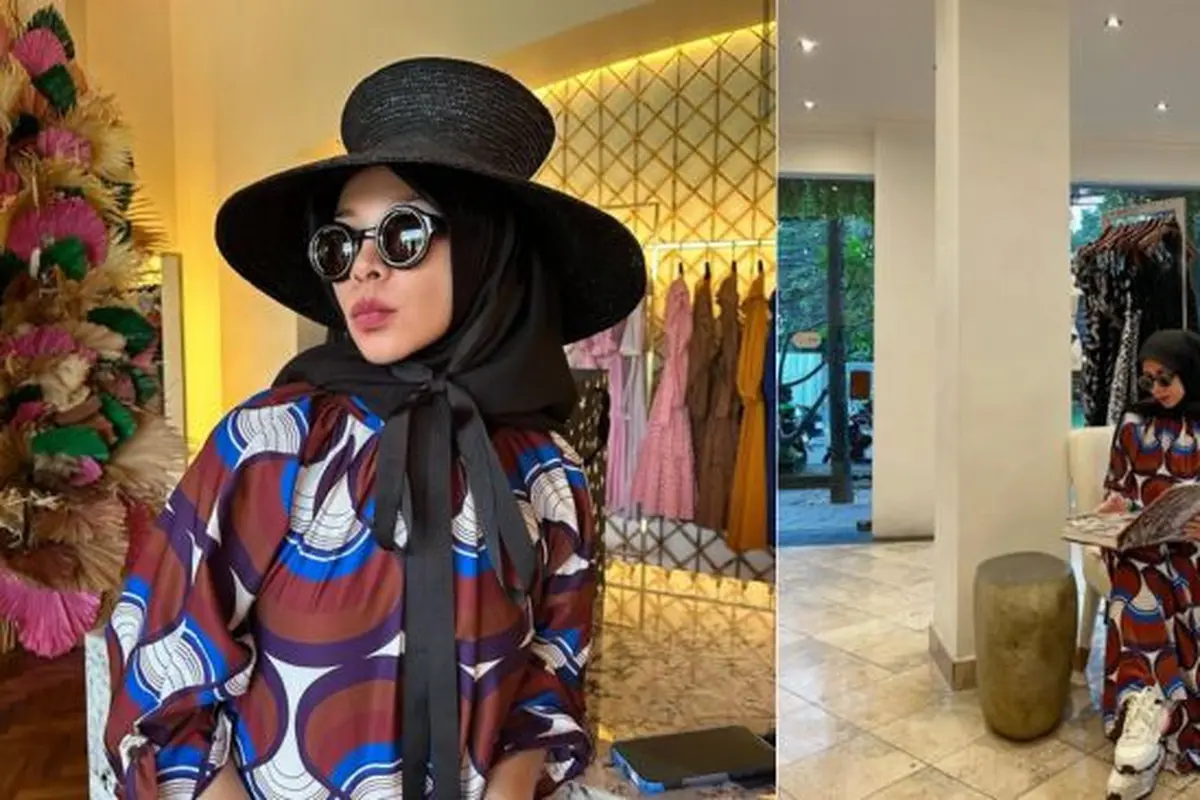 Pesona Melly Goeslaw di Usia 51 Tahun (instagram.com/melly_goeslaw)