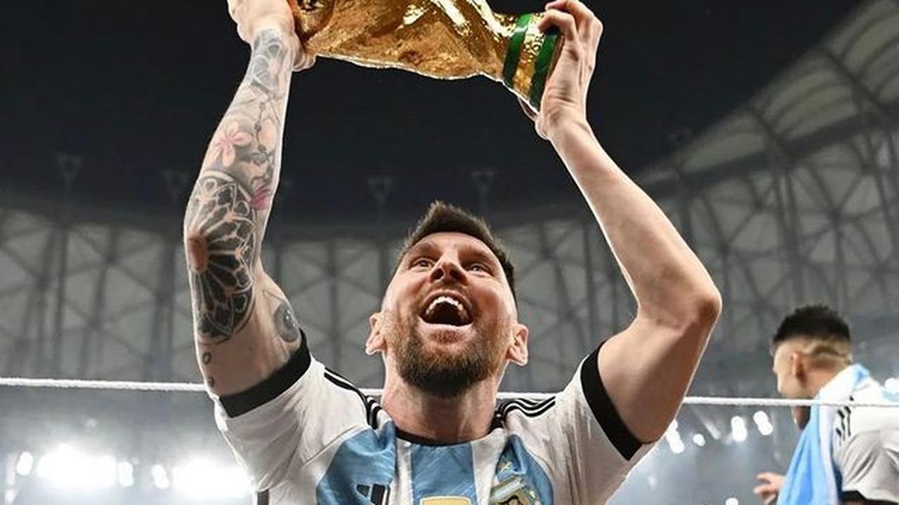 Foto Viral Lionel Messi Tidur Bareng Trofi Piala Dunia, Impian jadi Nyata