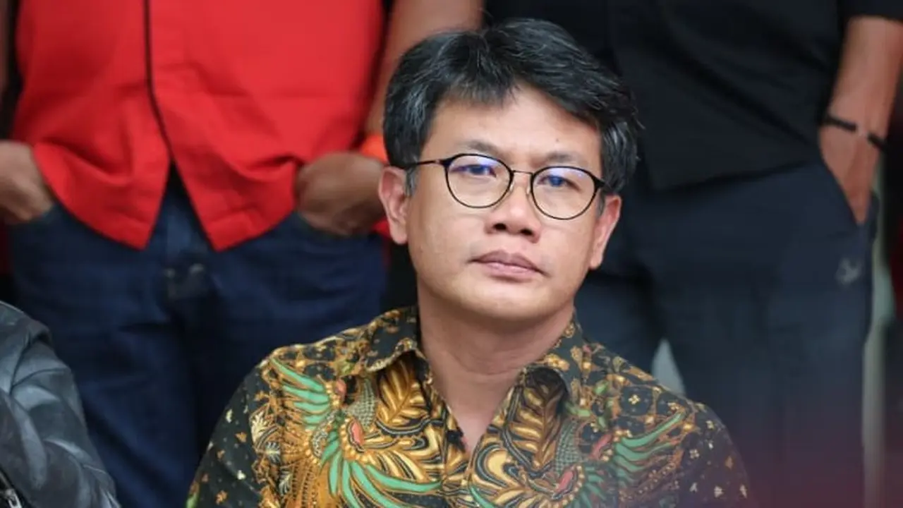 Politikus PDIP yang juga Anggota Komisi X DPR, Bonnie Triyana di sekolah partai, Jakarta.