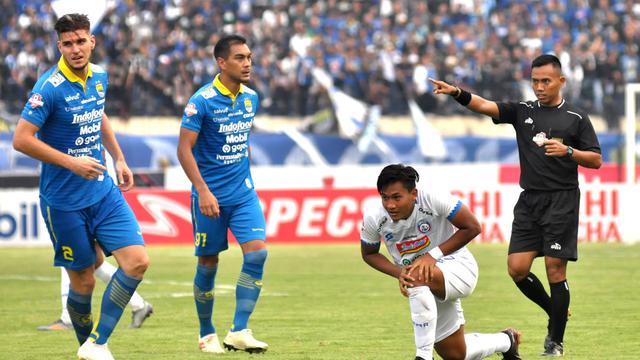Persib Bandung vs Arema