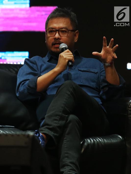 CEO KapanLagi Youniverse Steve Christian menjadi pembicara dalam Talk Show Failing Forward di Jakarta, Sabtu (27/10). Dalam kesempatan tersebut, Steve Christian berbagi kisah suksesnya dalam membangun KapanLagi Youniverse. (Merdeka.com/Imam Buhori)