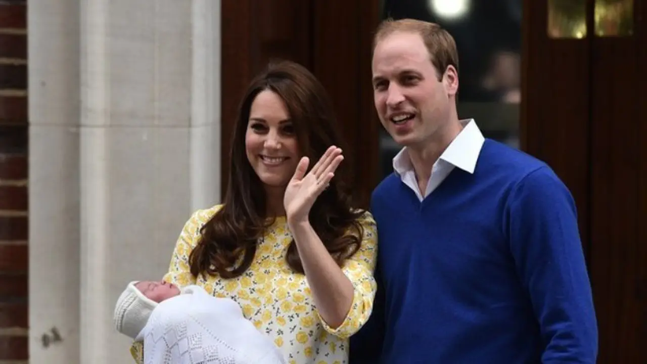 [Bintang] Pangeran William dan Kate Middleton Kenalkan Putrinya ke Publik