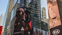 Maruli Tampubolon di LED screen gedung Nasdaq, Timesquare, New York City, AS. (Ist)