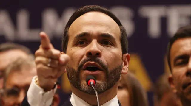 Abelardo de la Espriella Resmi Jadi Presiden Kolombia