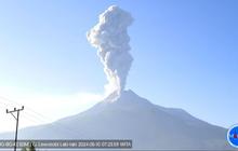 Erupsi Lagi, Status Gunung Lewotobi Laki-Laki Naik Jadi Level Siaga