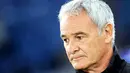 Ekspresi pelatih AS Roma Claudio Ranieri di laga penyisihan Grup E Liga Champions melawan Bayern Muenchen di Olimpico, Roma, 23 November 2010. AFP PHOTO / ALBERTO PIZZOLI 