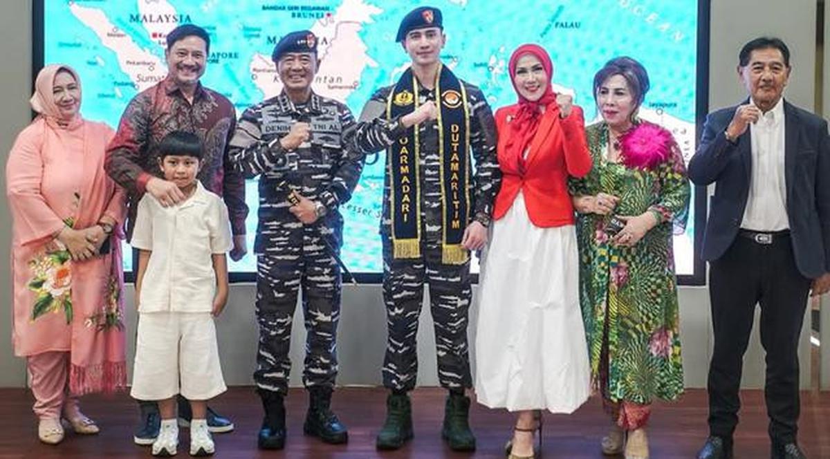 Ayah Venna Melinda Meninggal Dunia, Ini 6 Potret Kenangan Bersama Keluarga