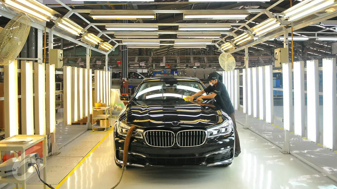 20161130- BMW Seri 7 Dirakit di Indonesia-Jakarta- Angga Yuniar